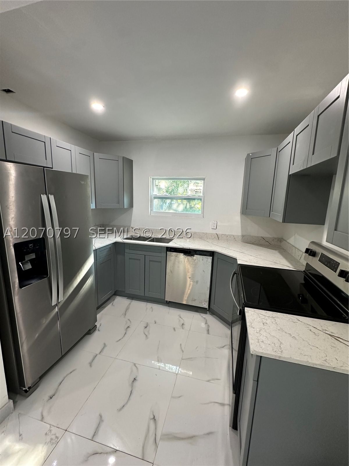 Real estate property located at 8111 10, Hillsborough, Sulphur Springs Addition, Tampa, FL