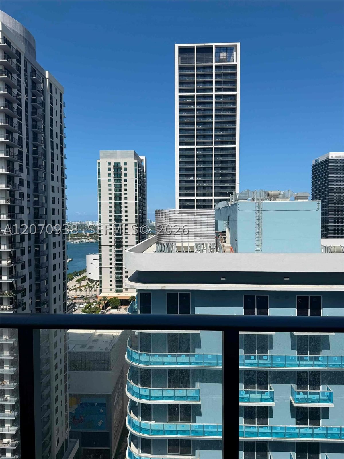 Real estate property located at 11 6th St #705, Miami-dade, The Crosby Miami Worldctr, Miami, FL