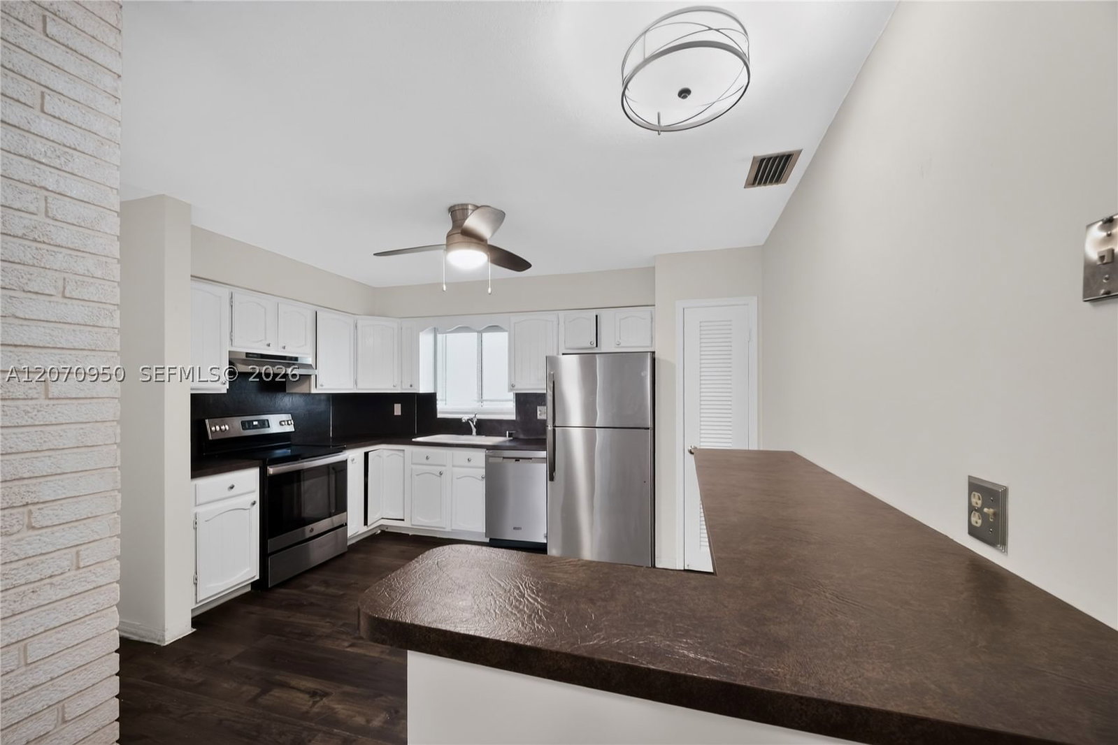 Real estate property located at 4300 Harrison St, Broward, Hollywood Hills, Hollywood, FL