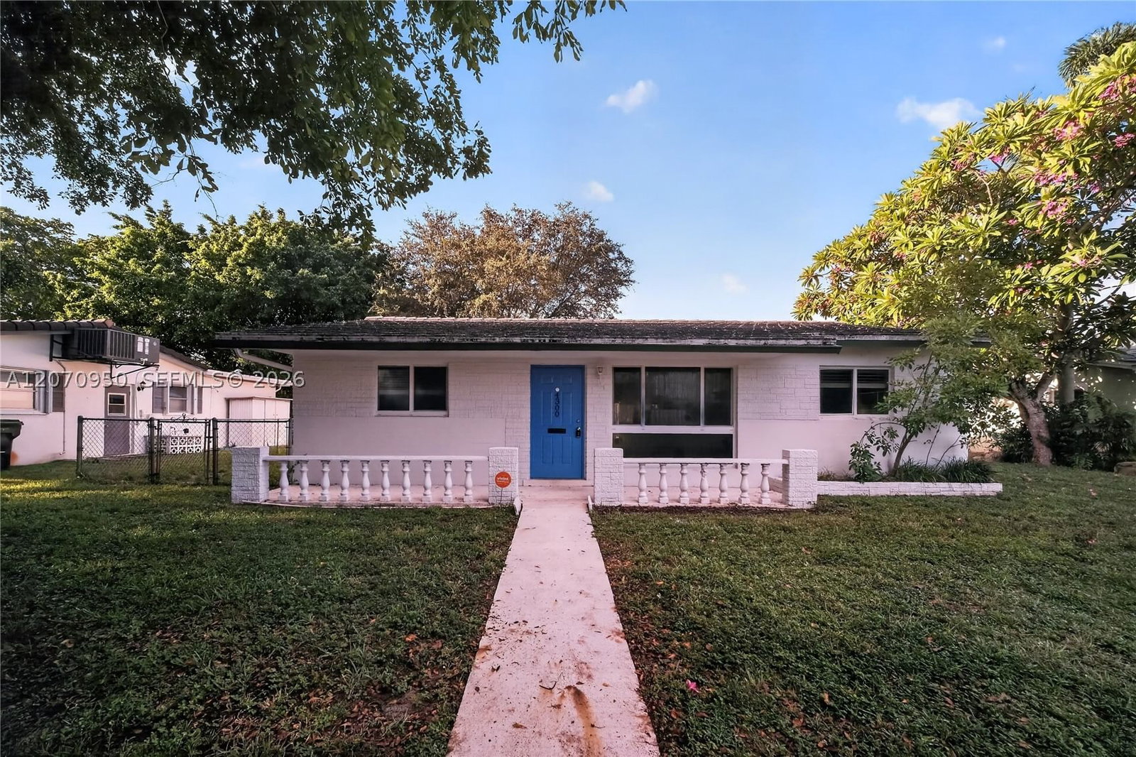 Real estate property located at 4300 Harrison St, Broward, Hollywood Hills, Hollywood, FL