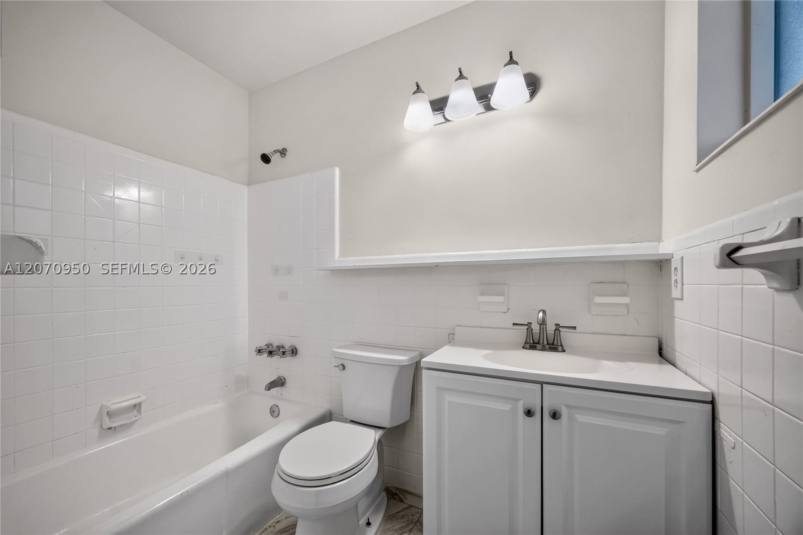 Real estate property located at 4300 Harrison St, Broward, Hollywood Hills, Hollywood, FL