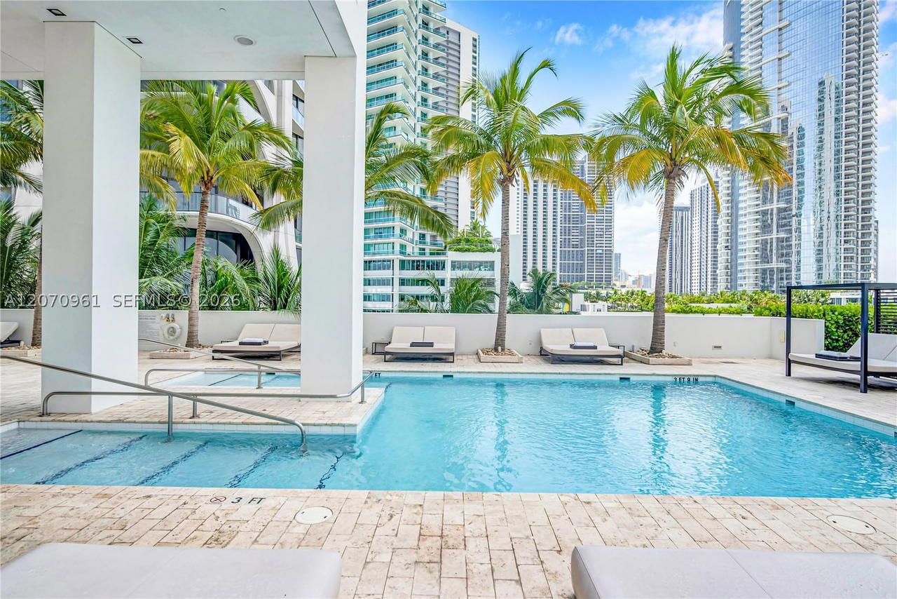 Real estate property located at 1040 Biscayne Blvd #2603, Miami-dade, Ten Museum Pk Residential, Miami, FL