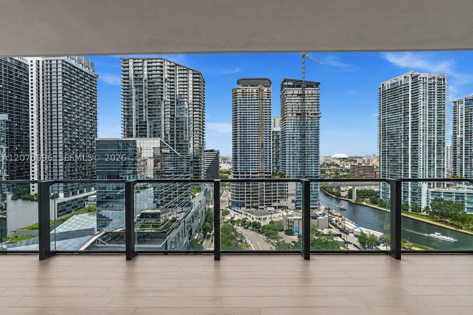 Real estate property located at 68 6th St #1702, Miami-dade, Reach Condo, Miami, FL