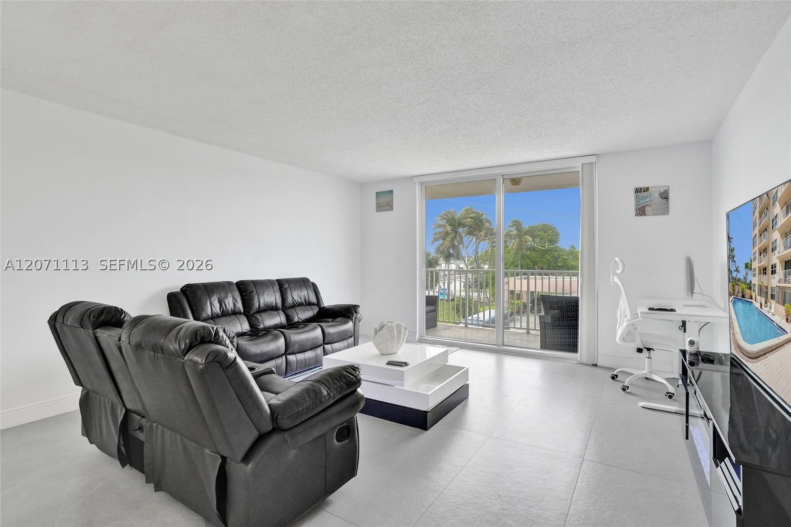 Real estate property located at 1401 Ocean Dr #302, Broward, Stratford Towers Condo, Hollywood, FL