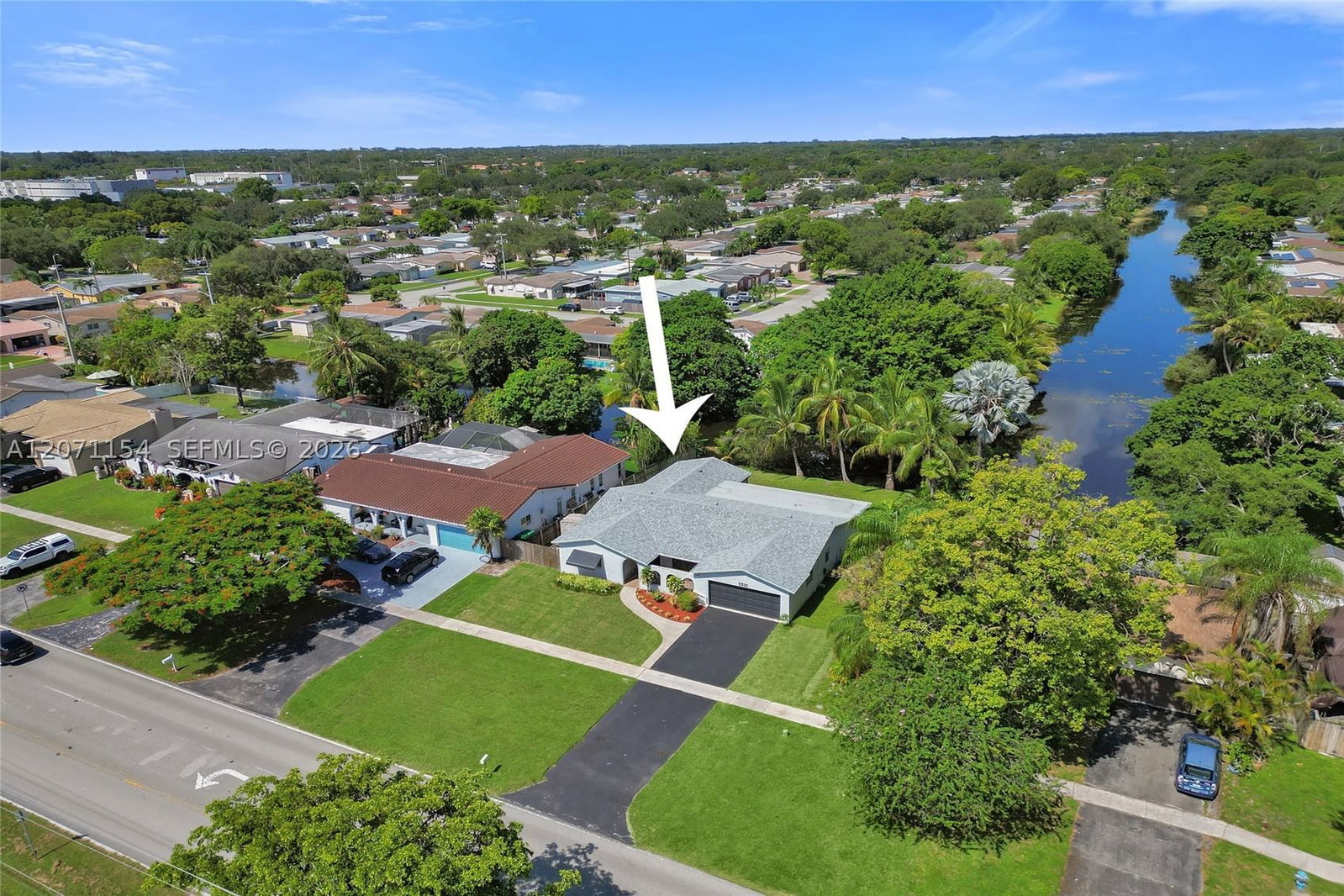 Real estate property located at 5321 90th Ave, Broward, Cooper Estates Sec 1, Cooper City, FL