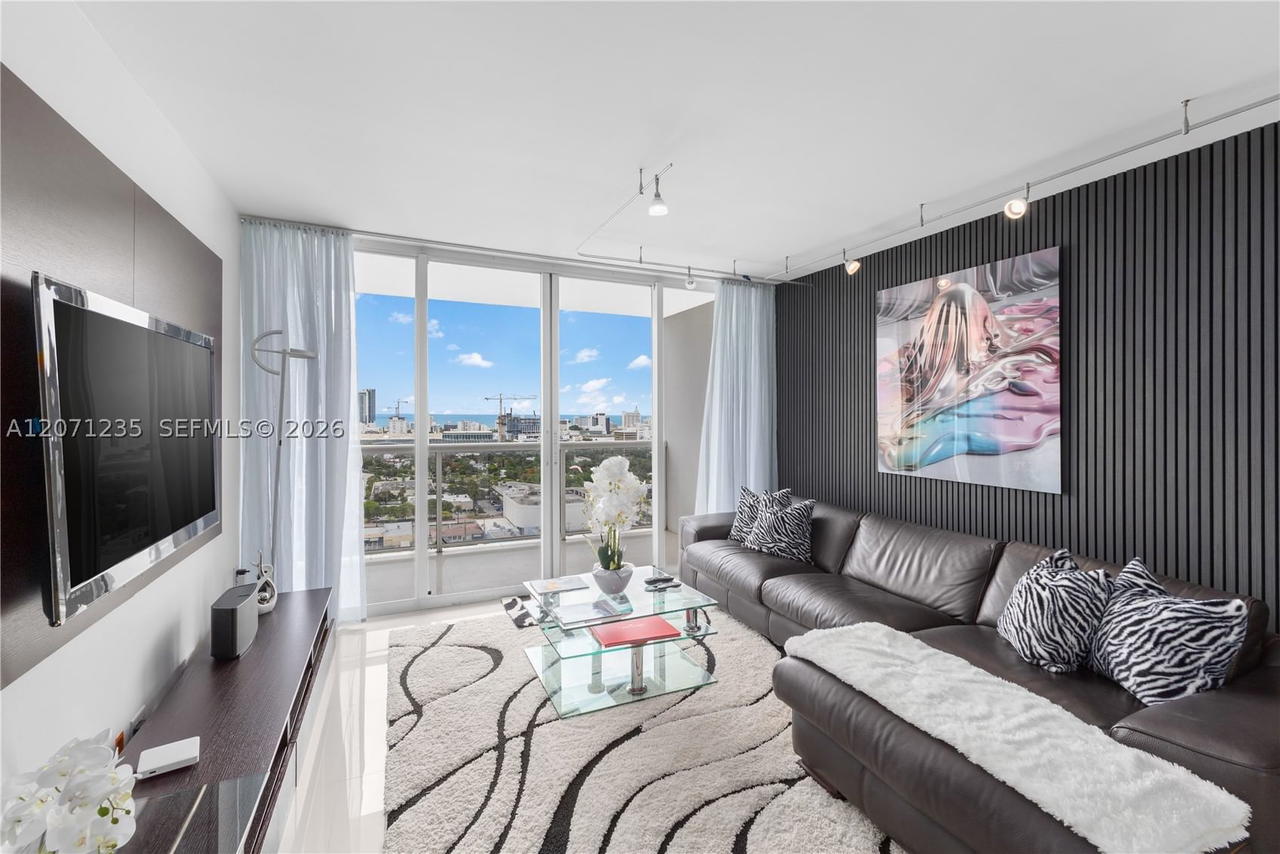 Real estate property located at 1800 Sunset Harbour Dr #2409, Miami-dade, Sunset Harbour, Miami Beach, FL