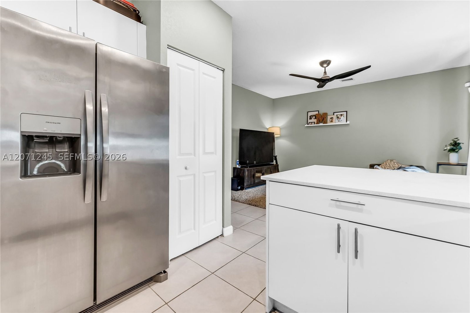 Real estate property located at 20397 6th Pl, Miami-dade, Vista Lago, Miami Gardens, FL