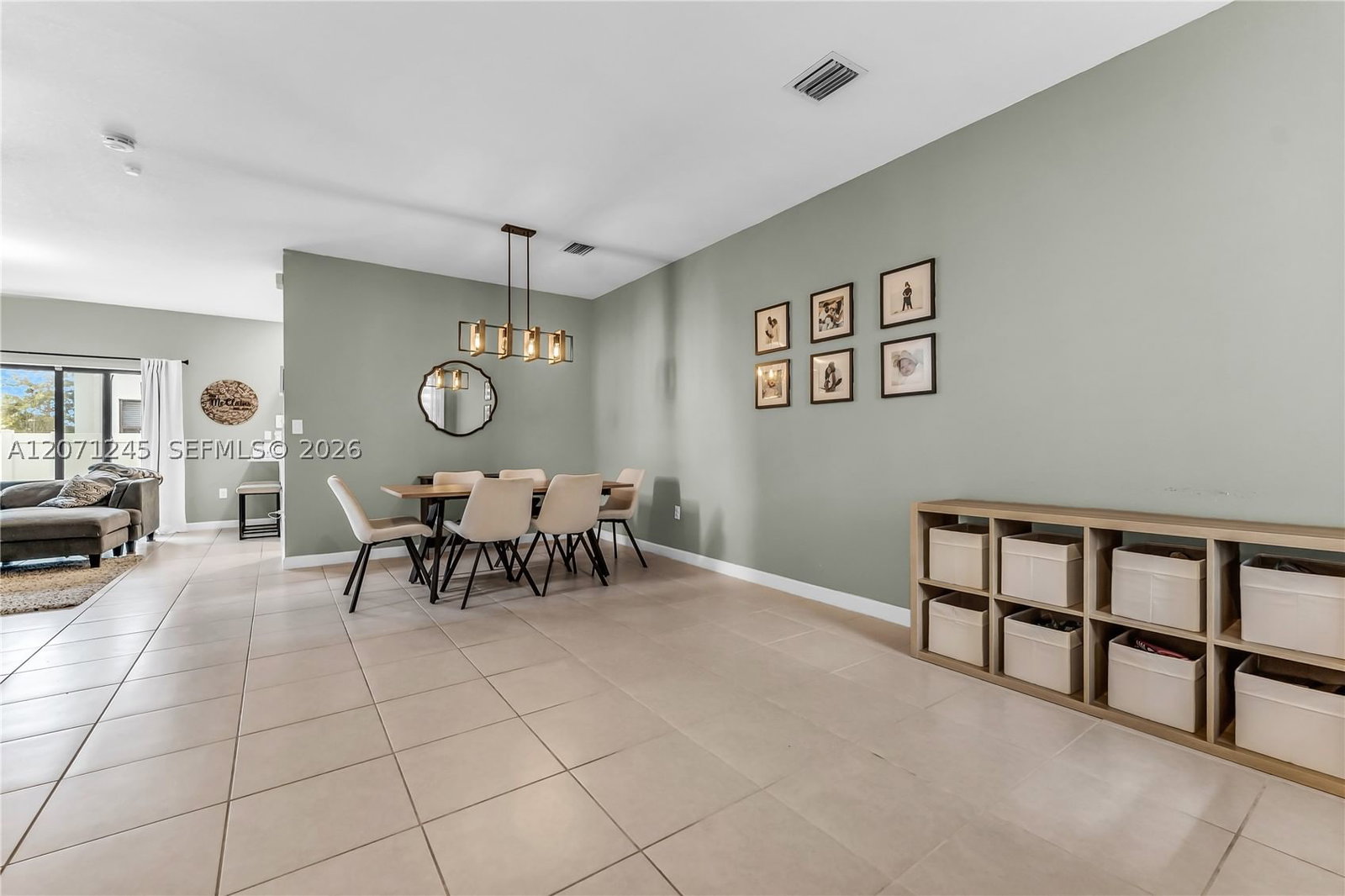Real estate property located at 20397 6th Pl, Miami-dade, Vista Lago, Miami Gardens, FL