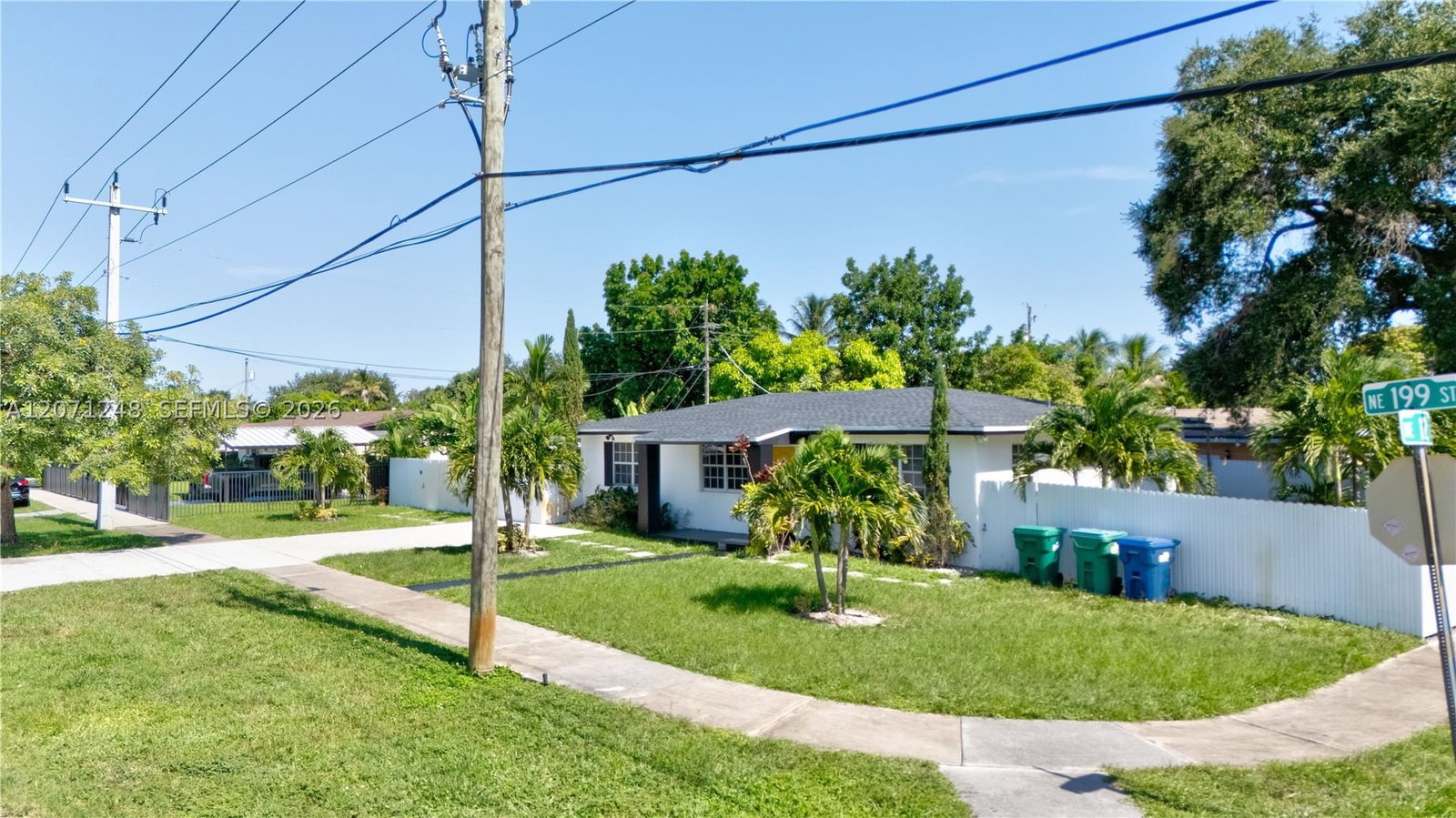 Real estate property located at 1298 199th St, Miami-dade, Ives Estates Sec 1, Miami, FL