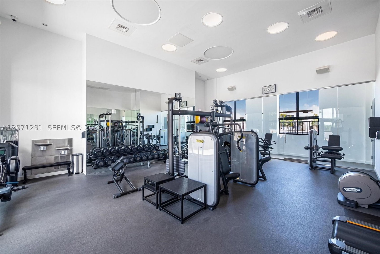 Real estate property located at 1000 Venetian Way #1108, Miami-dade, One Thousand Venetian Way, Miami, FL