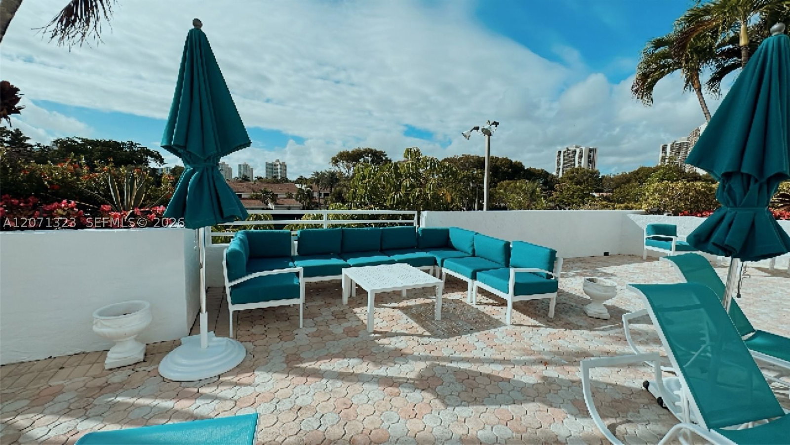 Real estate property located at 20355 34th Ct #724, Miami-dade, Delvista Towers Condo, Aventura, FL