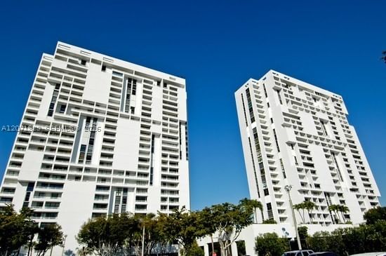 Real estate property located at 20355 34th Ct #724, Miami-dade, Delvista Towers Condo, Aventura, FL