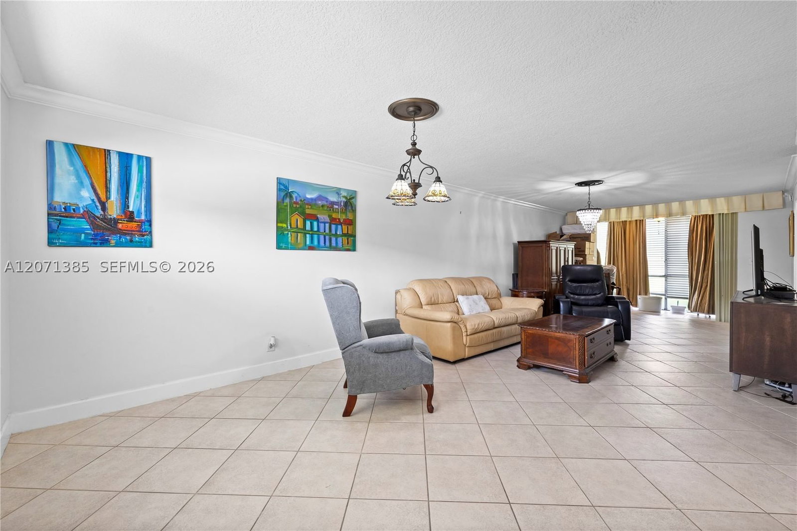 Real estate property located at 811 Hollybrook Dr #105, Broward, Hollybrook Golf And Tennis, Pembroke Pines, FL