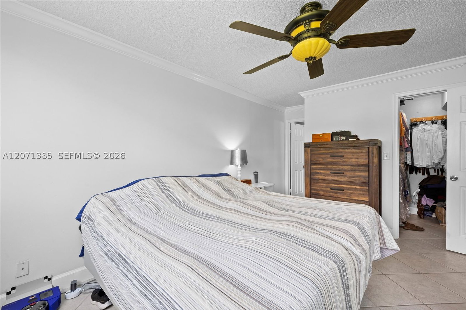 Real estate property located at 811 Hollybrook Dr #105, Broward, Hollybrook Golf And Tennis, Pembroke Pines, FL