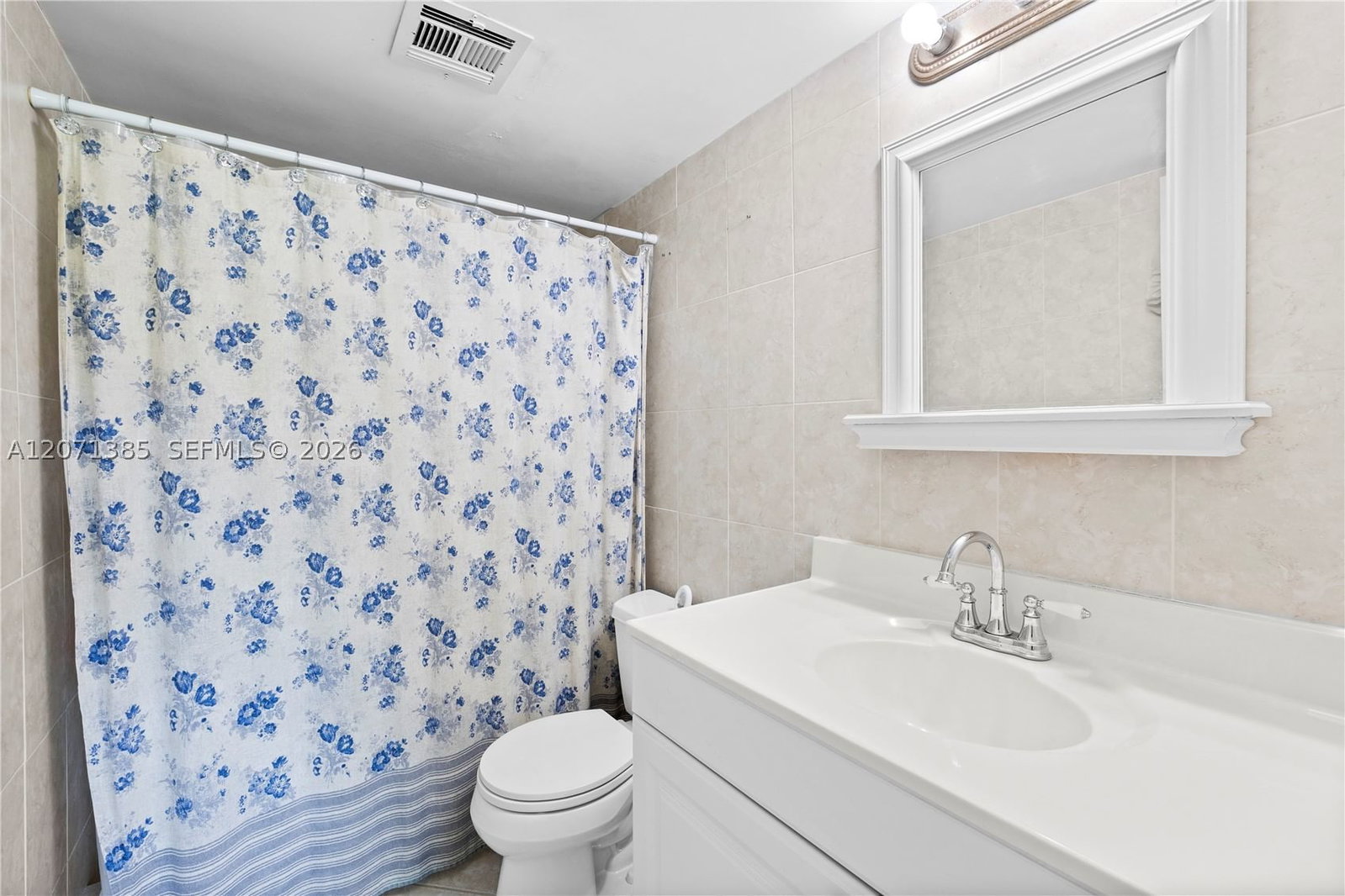 Real estate property located at 811 Hollybrook Dr #105, Broward, Hollybrook Golf And Tennis, Pembroke Pines, FL