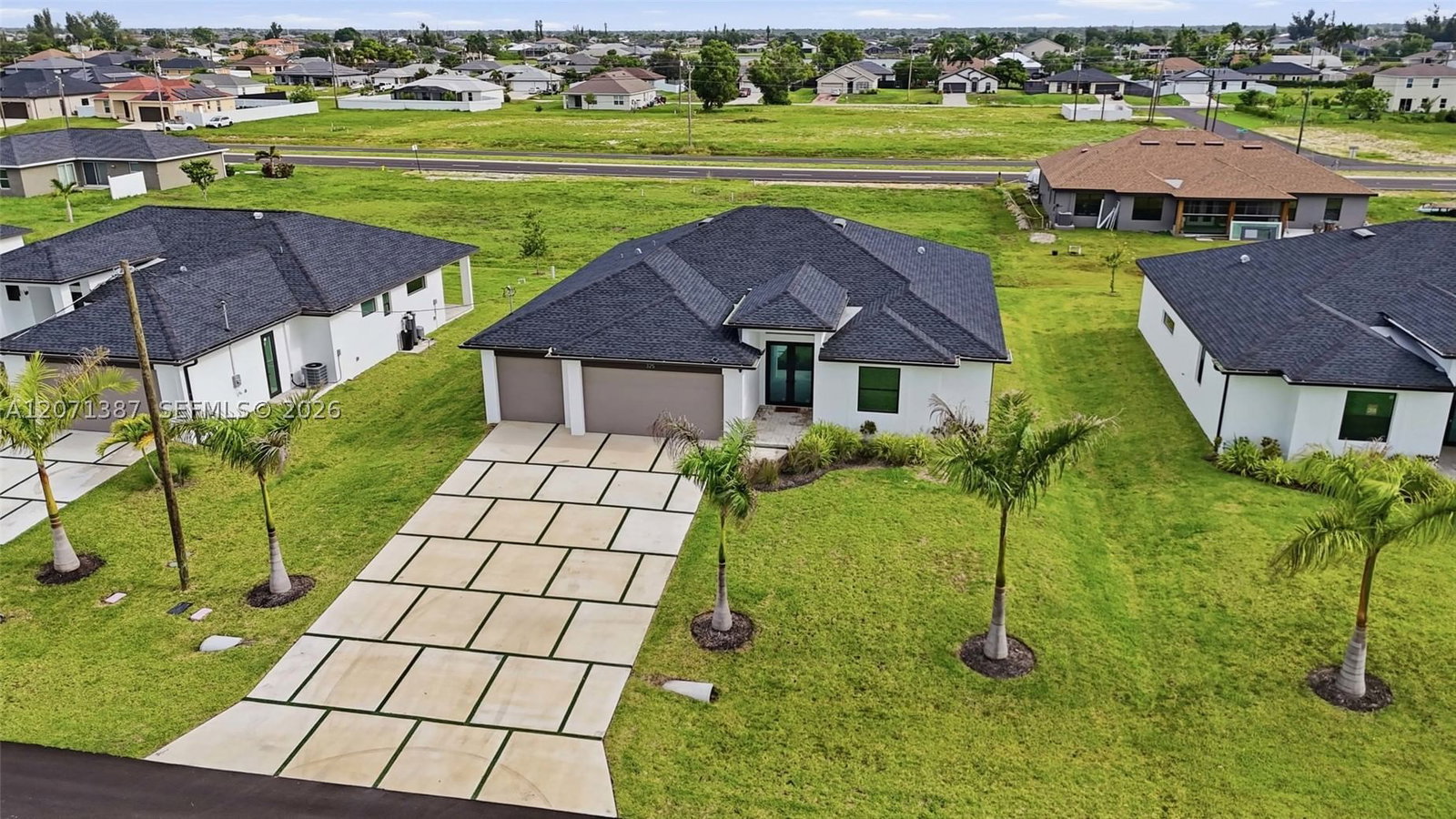 Real estate property located at 325 15th Ter, Other, Cape Coral, Other, FL