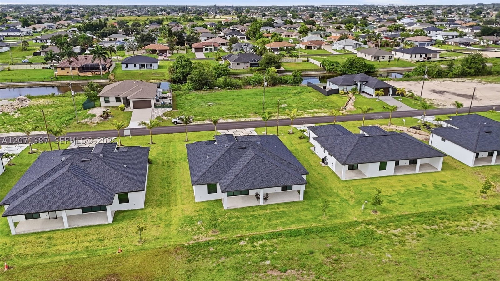 Real estate property located at 325 15th Ter, Other, Cape Coral, Other, FL