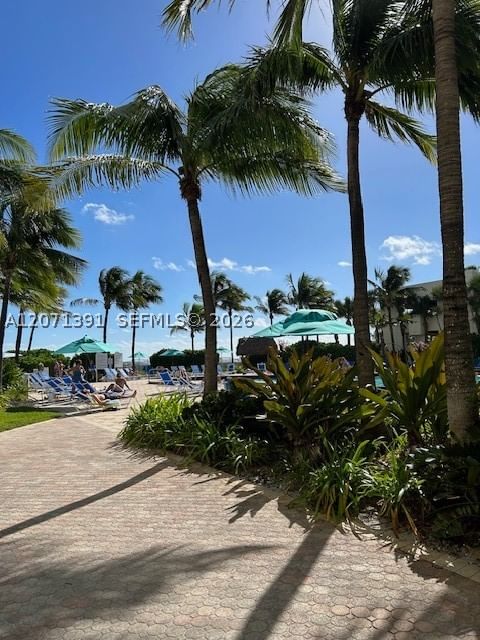 Real estate property located at 3801 Ocean Dr #2D, Broward, Tides On Hollywood Beach, Hollywood, FL