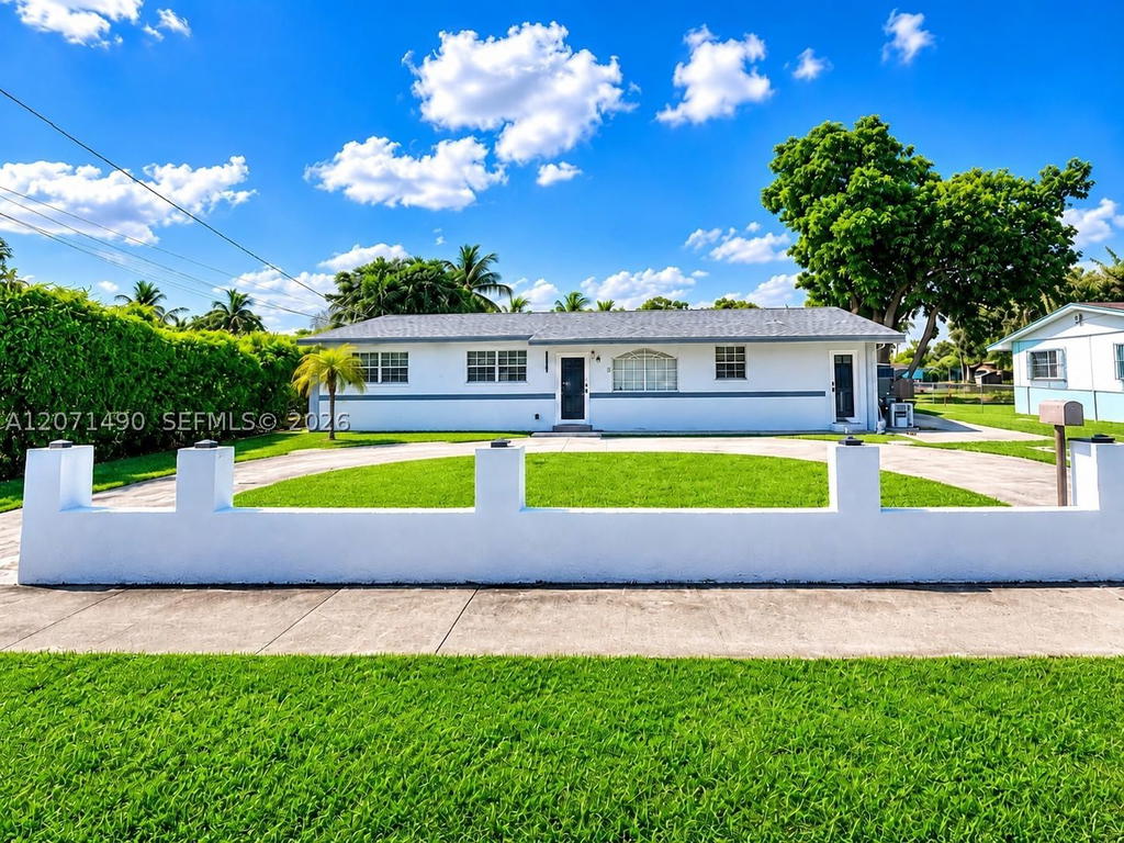 Real estate property located at 3930 187th St, Miami-dade, Realsite Gdns Sec 2, Miami Gardens, FL