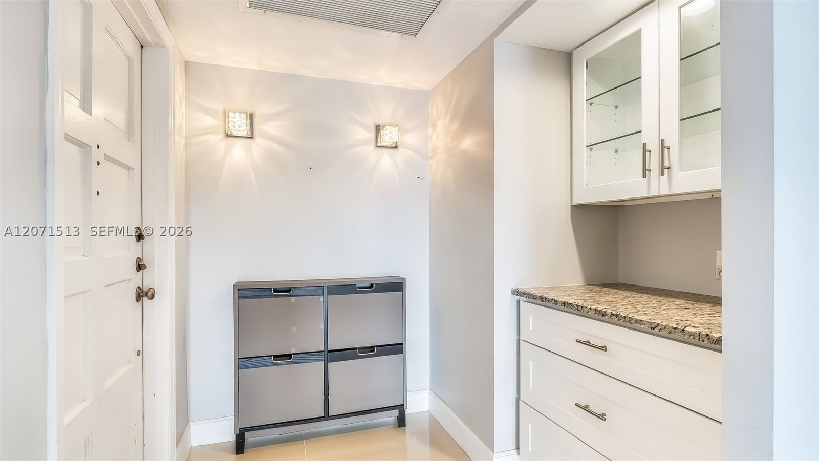 Real estate property located at 3300 Palm Aire Dr #910, Broward, No 13 Palm-aire Country C, Pompano Beach, FL
