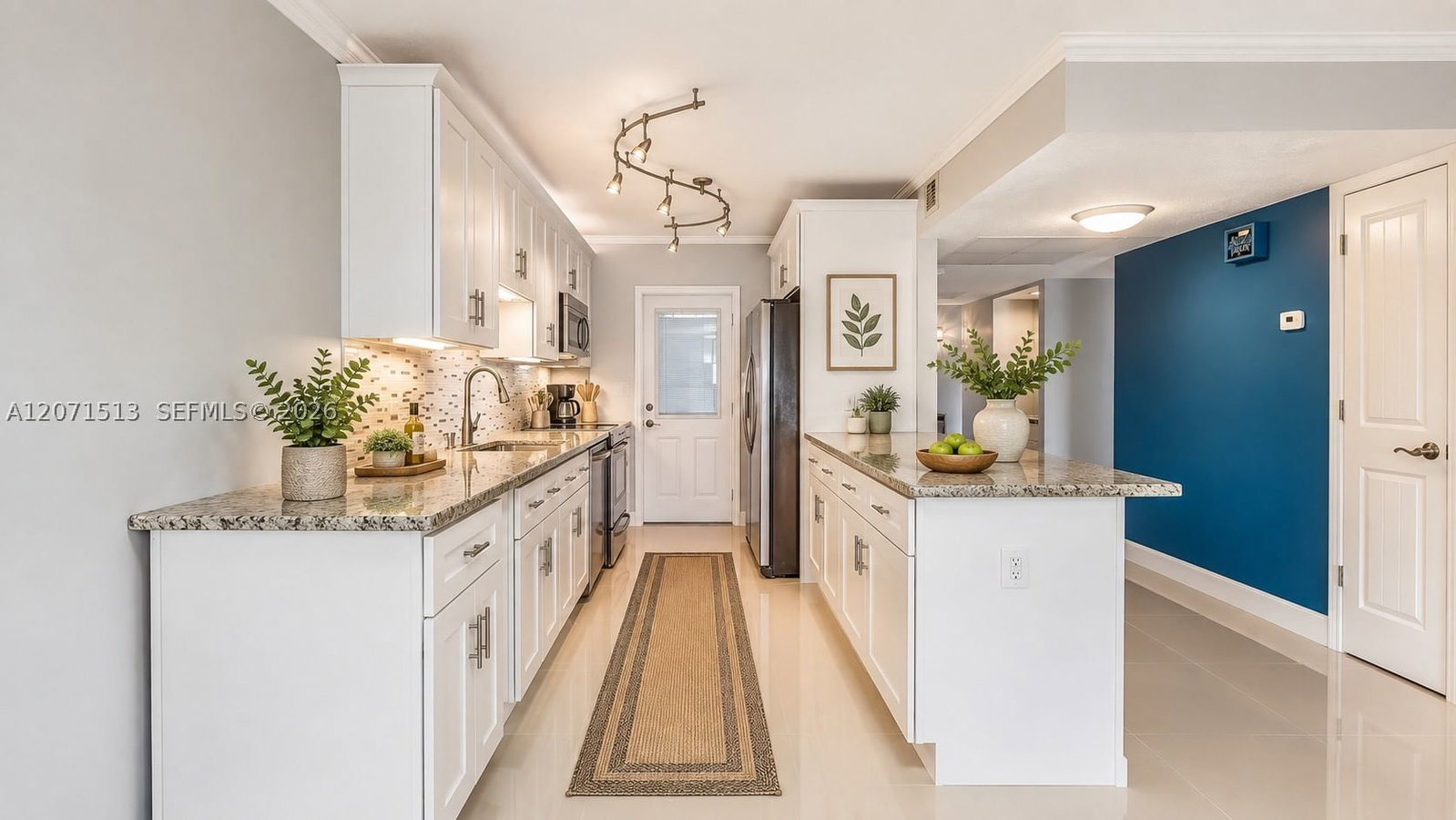 Real estate property located at 3300 Palm Aire Dr #910, Broward, No 13 Palm-aire Country C, Pompano Beach, FL