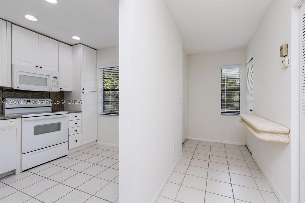 Real estate property located at 21529 Cypress Hammock Dr #35J, Palm Beach, Cypresses Of Boca Lago Co, Boca Raton, FL