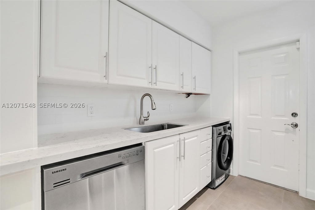 Real estate property located at 350 Shore Dr #12, Miami-dade, 350 So Shore Dr At Villag, Miami Beach, FL