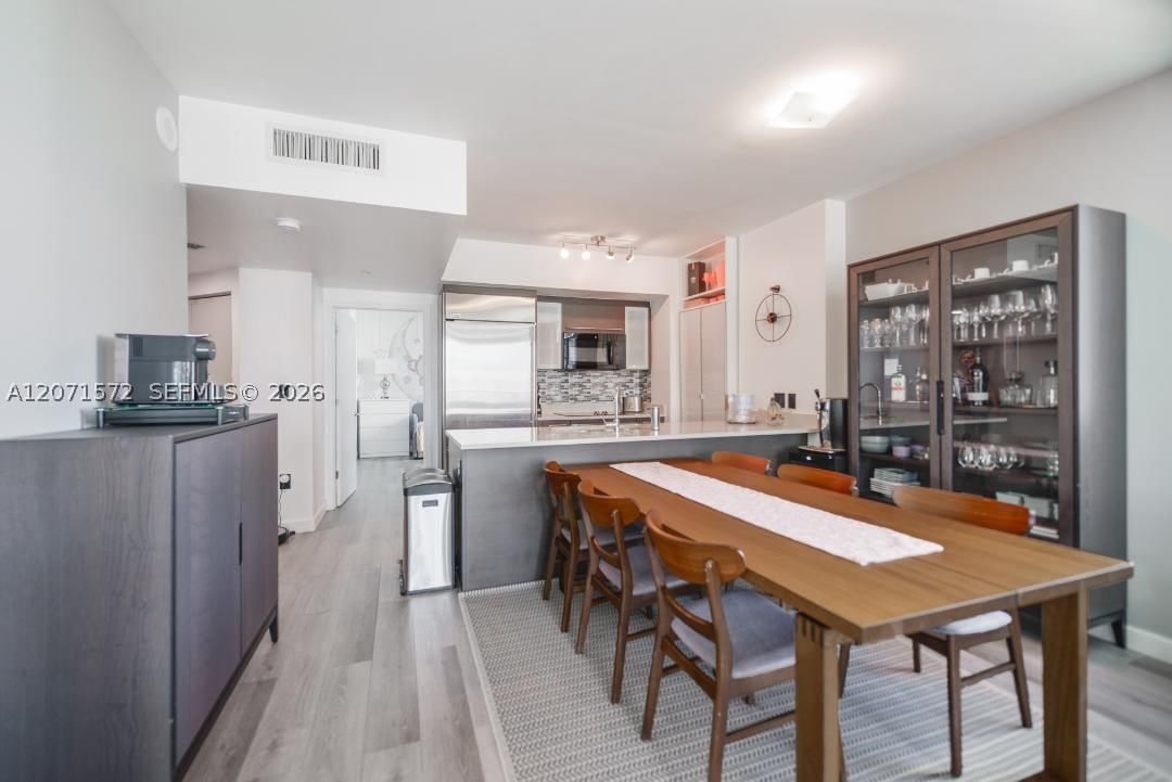 Real estate property located at 55 6th St #2110, Miami-dade, 500 Brickell West Condo, Miami, FL