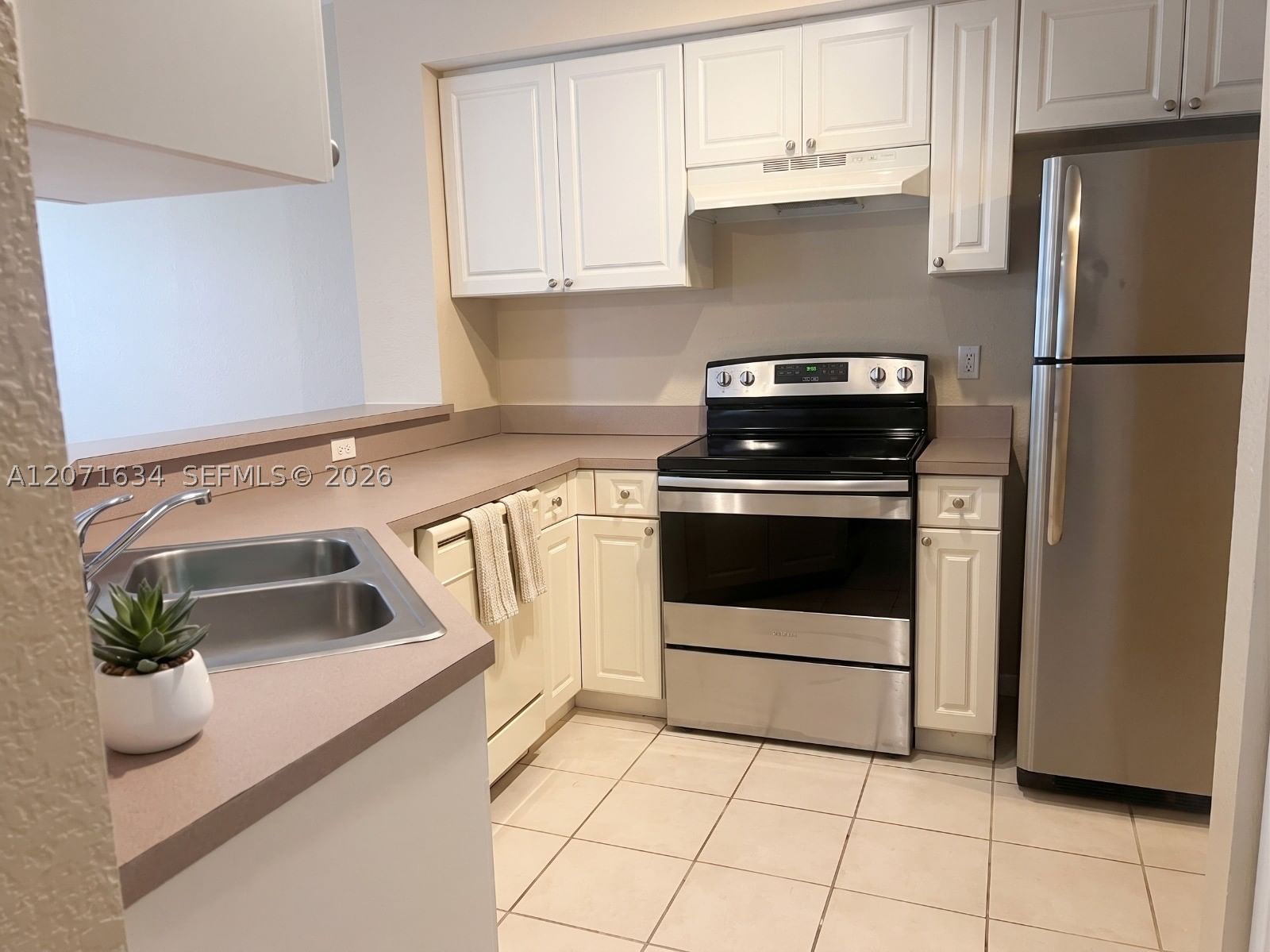 Real estate property located at 6498 Sample Rd #6498, Broward, Cypress Pointe At Coral S, Coral Springs, FL