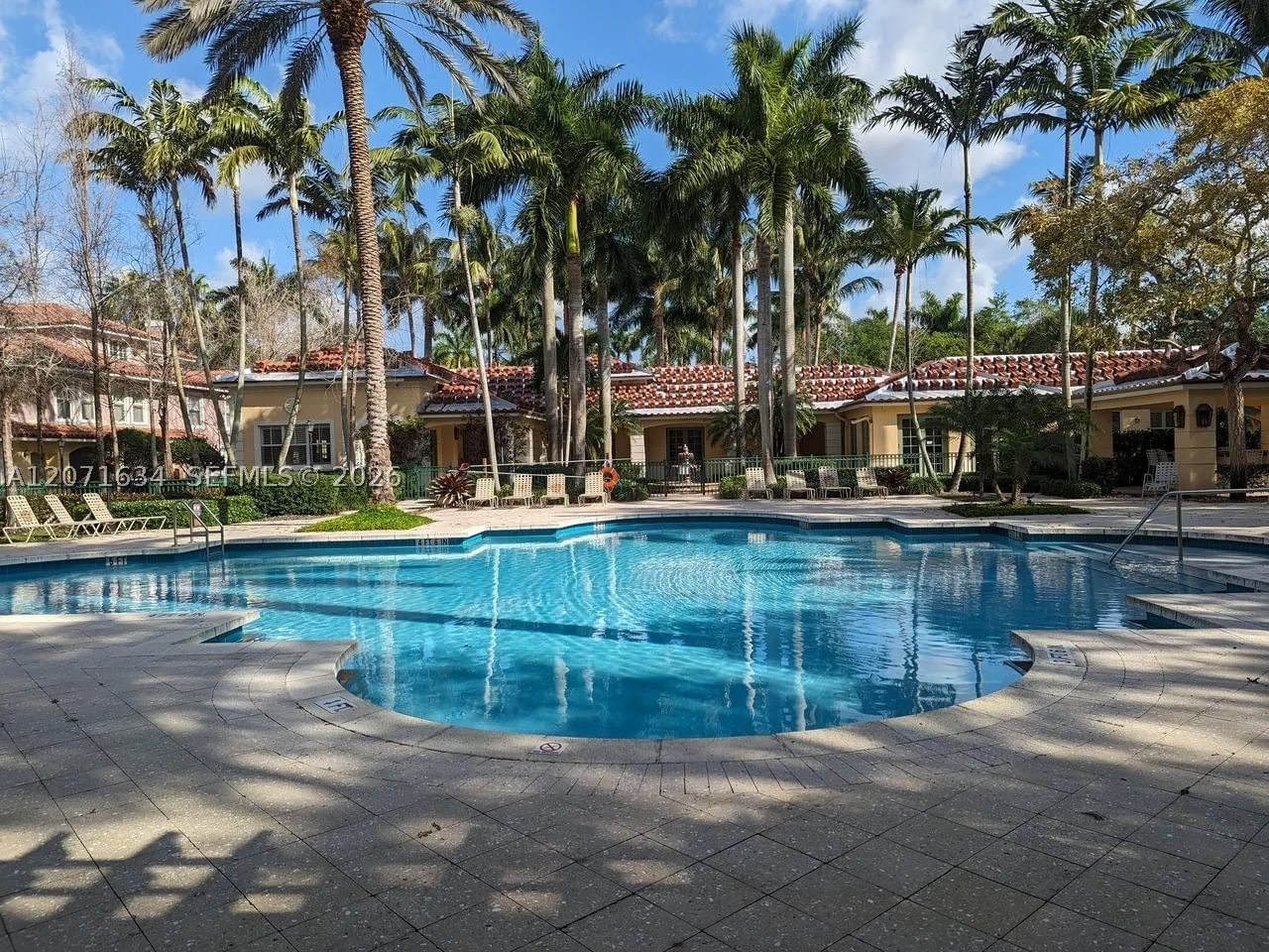 Real estate property located at 6498 Sample Rd #6498, Broward, Cypress Pointe At Coral S, Coral Springs, FL