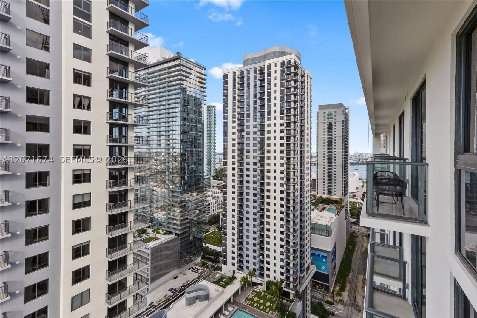 Real estate property located at 11 NE 6 ST #3213, Miami-dade, The Crosby Miami Worldcent, Miami, FL
