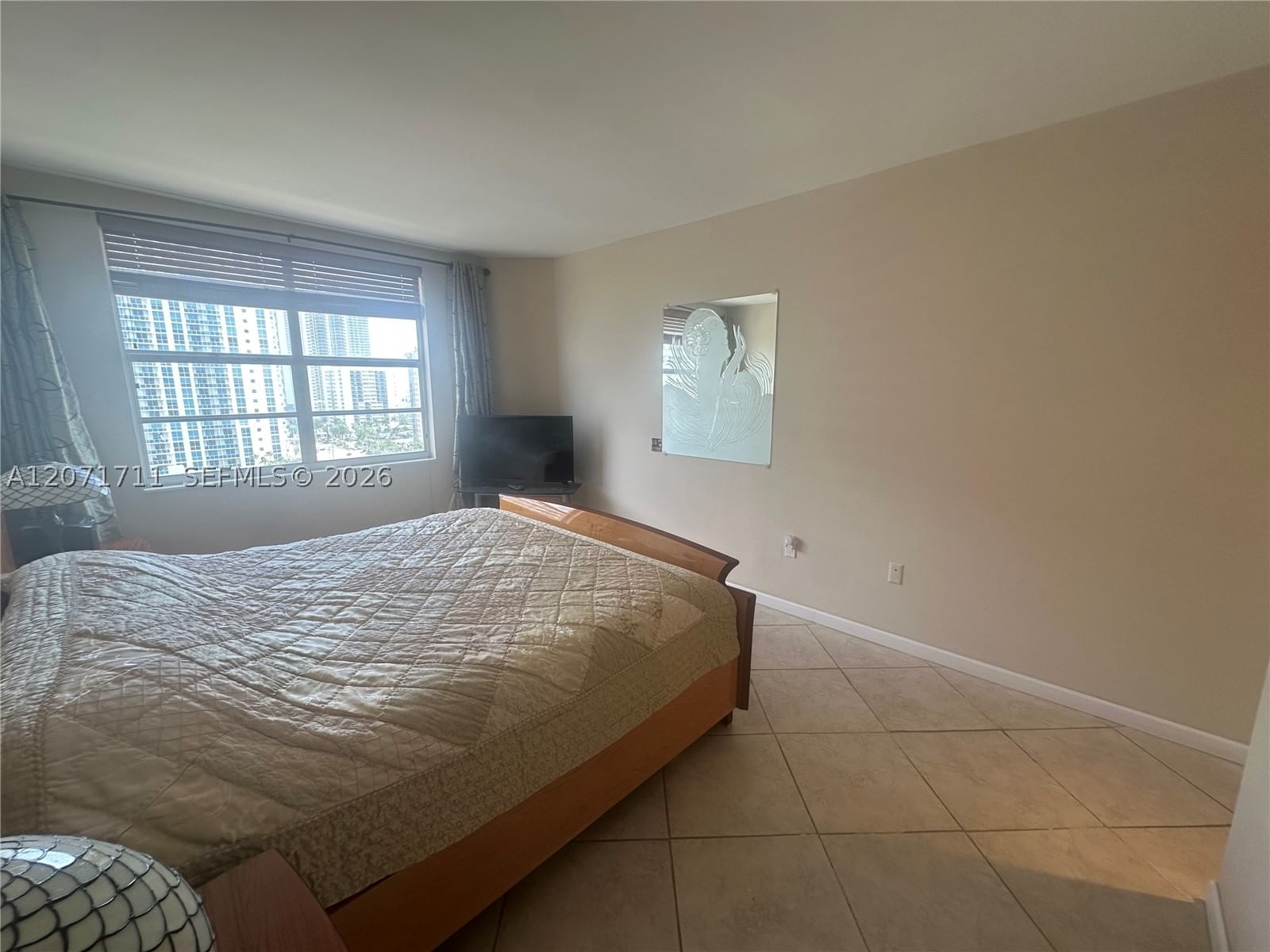 Real estate property located at 1985 Ocean Dr #12B, Broward, Hemispheres Condo, Hallandale Beach, FL