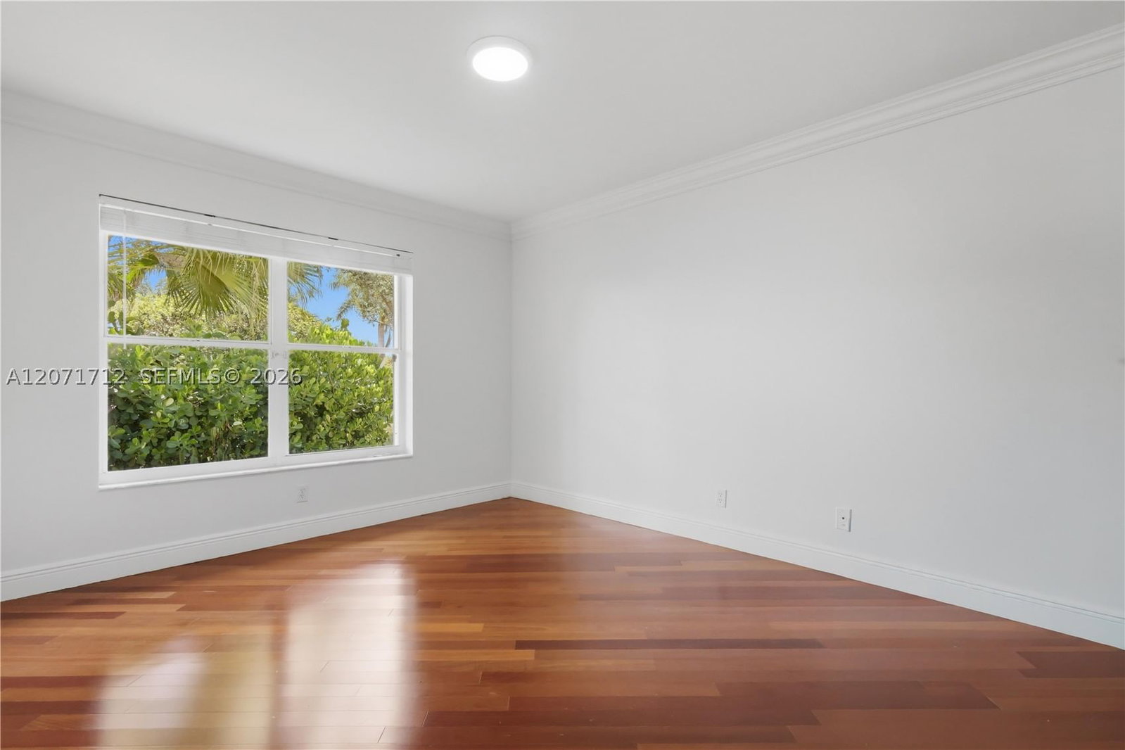 Real estate property located at 360 Coconut Cir, Broward, Sector 6, Weston, FL