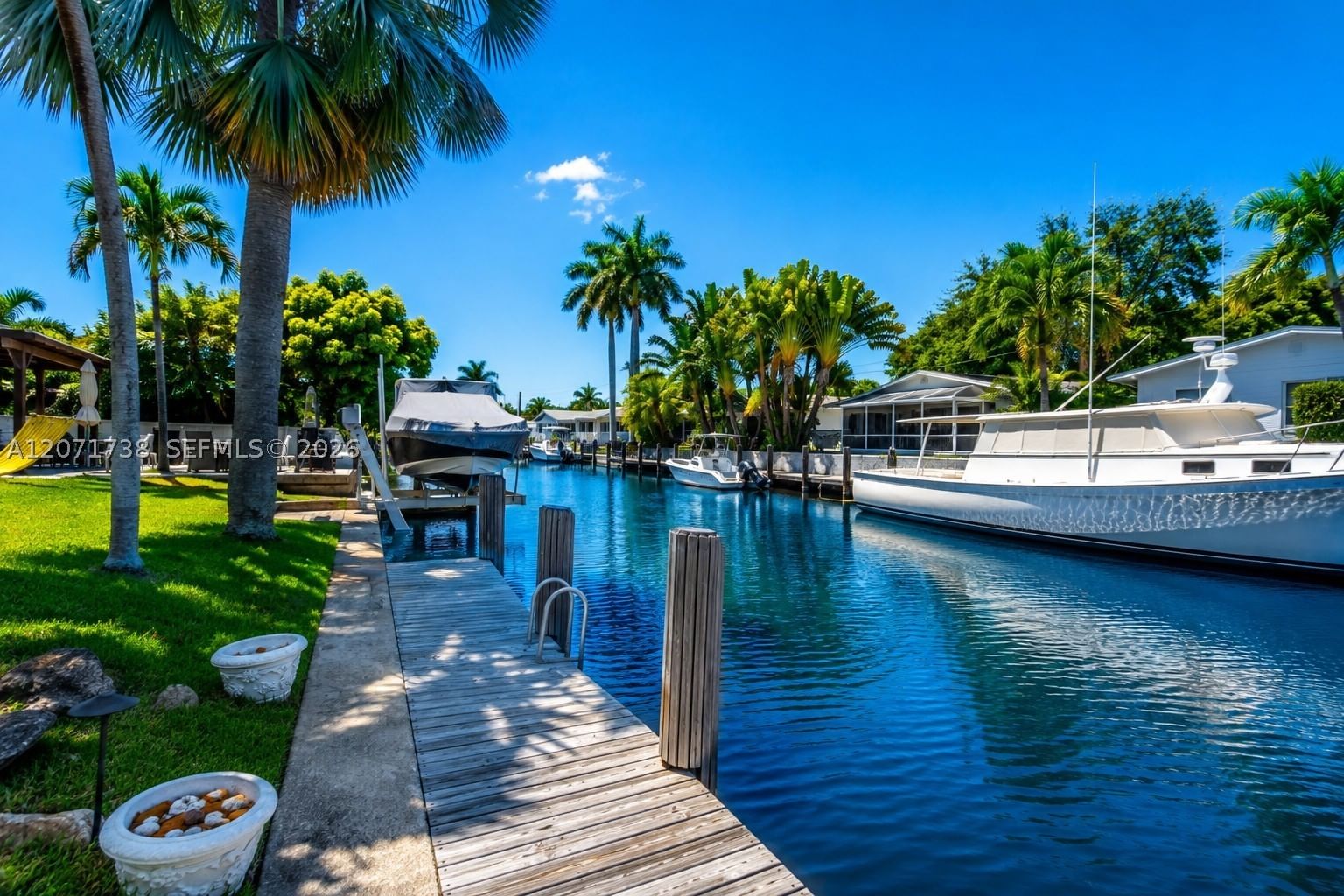 Real estate property located at 1424 Nautilus Isle, Broward, Florian Isles, Dania Beach, FL