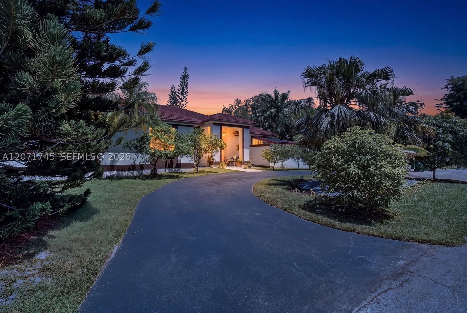 Real estate property located at 17711 81st Ct, Miami-dade, Allison Estates, Palmetto Bay, FL