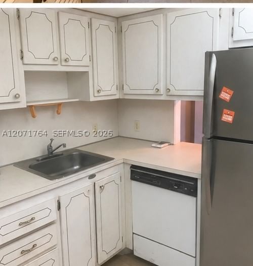 Real estate property located at 13155 Ixora Ct #204, Miami-dade, Keystone Harbor Club Cond, North Miami, FL