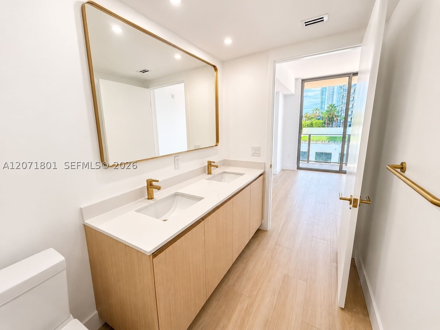 Real estate property located at 90 32nd St #709, Miami-dade, The Standard Midtown, Miami, FL