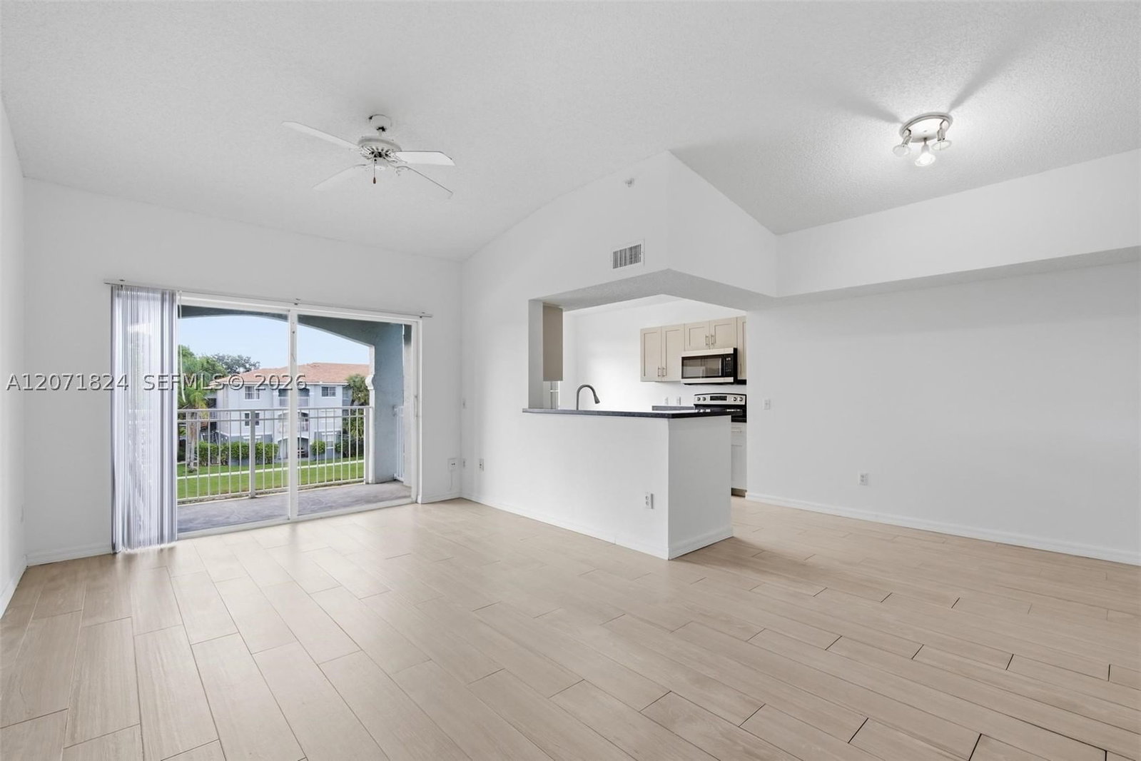 Real estate property located at 9615 1st Ct #302, Broward, La Via Condo, Pembroke Pines, FL