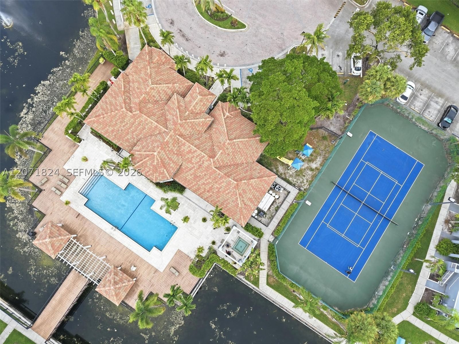 Real estate property located at 9615 1st Ct #302, Broward, La Via Condo, Pembroke Pines, FL