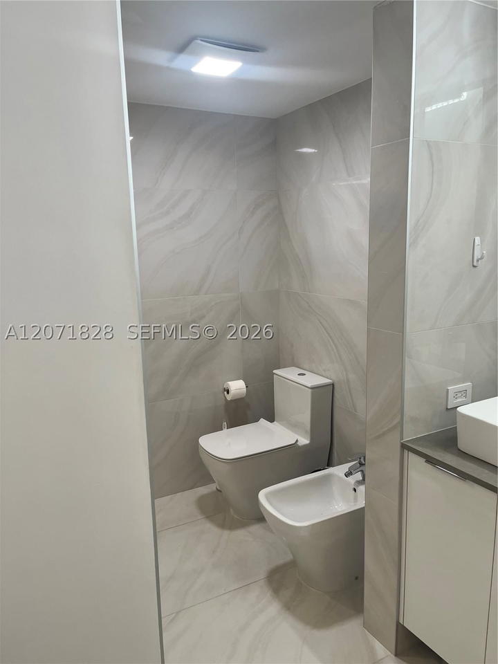Real estate property located at 20191 Country Club Dr #503, Miami-dade, Terraces North Turnberry, Aventura, FL