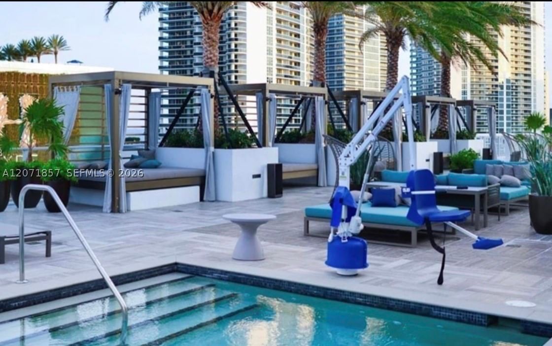 Real estate property located at 4010 Ocean Dr R2007, Broward, 4010 South Ocean Condo Ho, Hollywood, FL