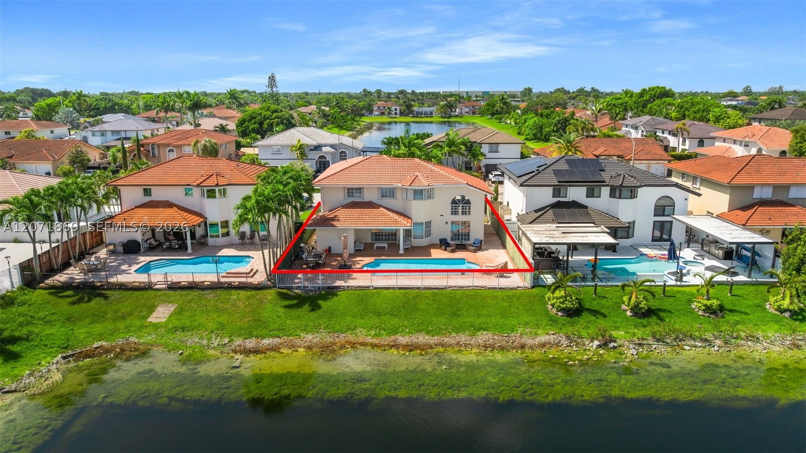 Real estate property located at 15753 43rd St, Miami-dade, Park Lakes By The Meadows, Miami, FL