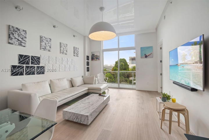 Real estate property located at 2001 Meridian Ave #518, Miami-dade, The Meridian Condo, Miami Beach, FL
