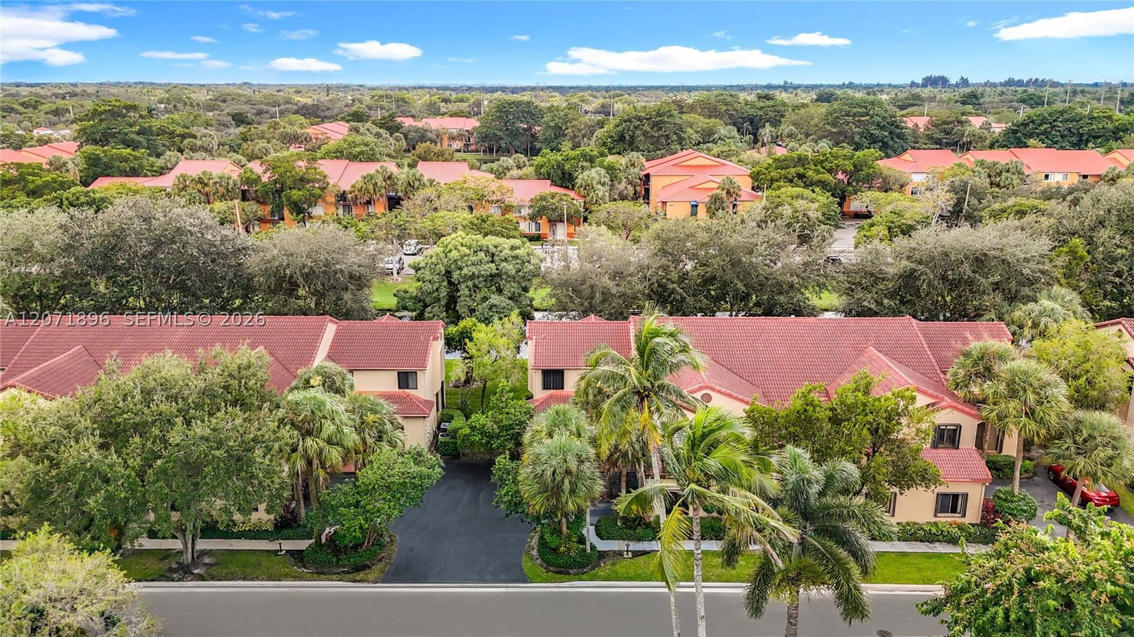 Real estate property located at 10524 10th St A-125, Broward, Bridgewater Condo, Plantation, FL