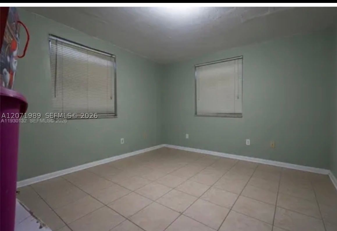 Real estate property located at 4151 112th Ct, Miami-dade, Westwood Lake, Miami, FL