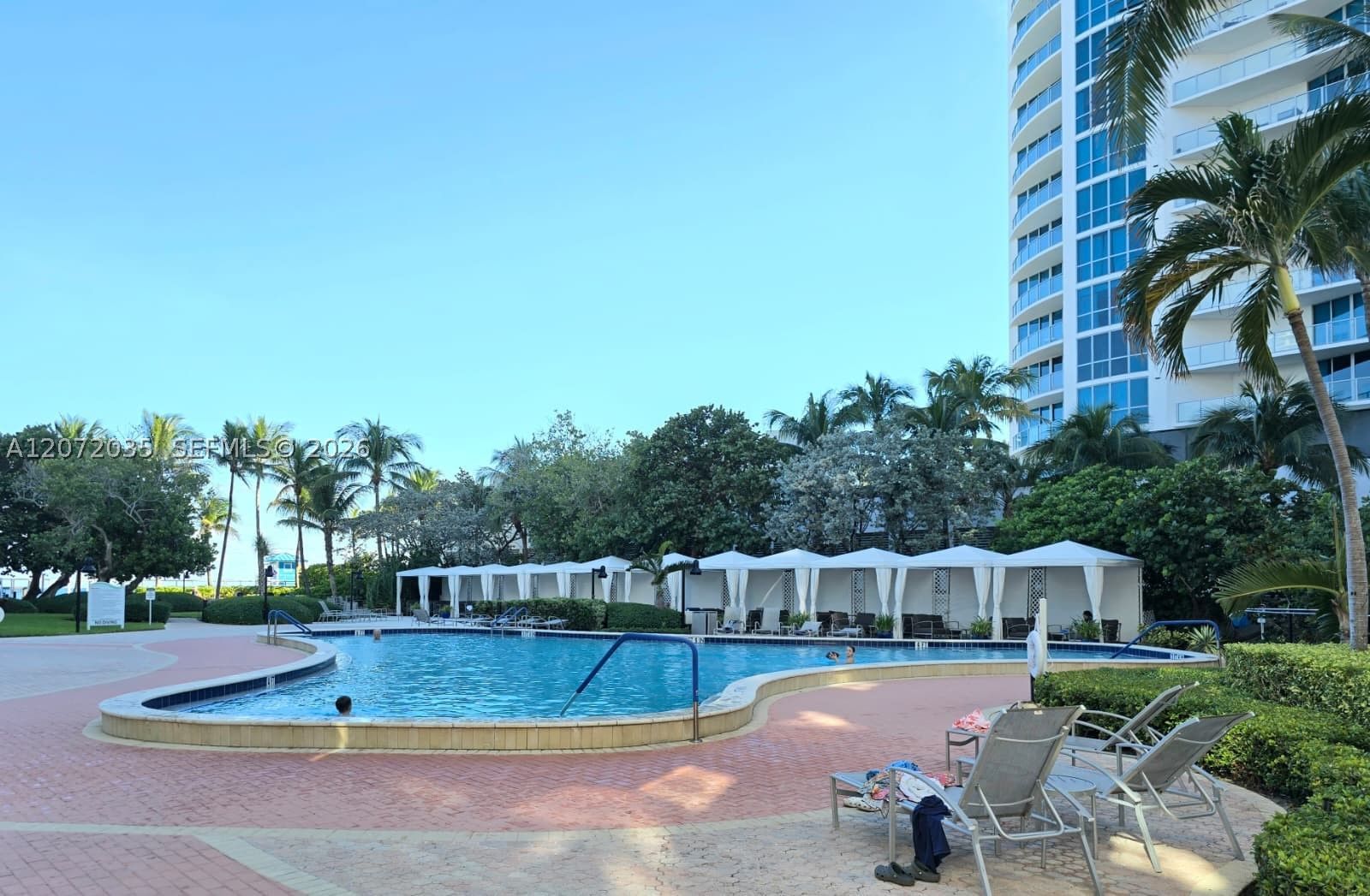 Real estate property located at 3001 Ocean Dr #649, Broward, Residences On Hollywood B, Hollywood, FL