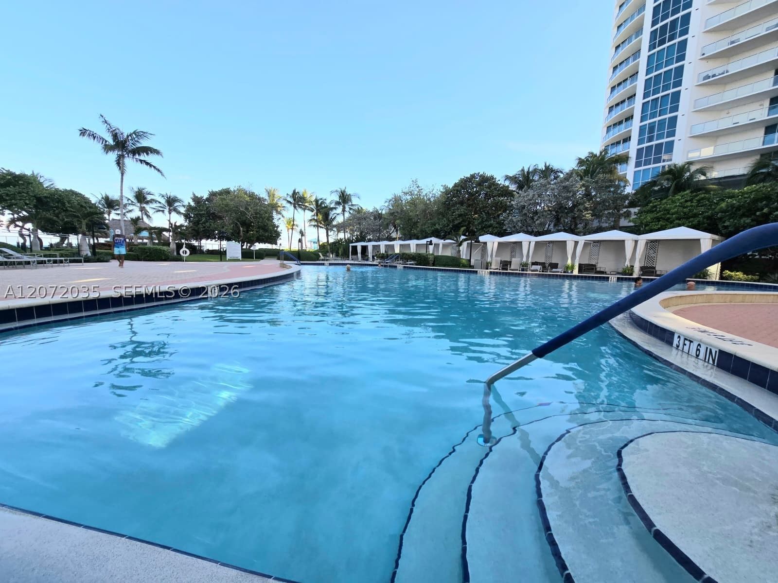 Real estate property located at 3001 Ocean Dr #649, Broward, Residences On Hollywood B, Hollywood, FL