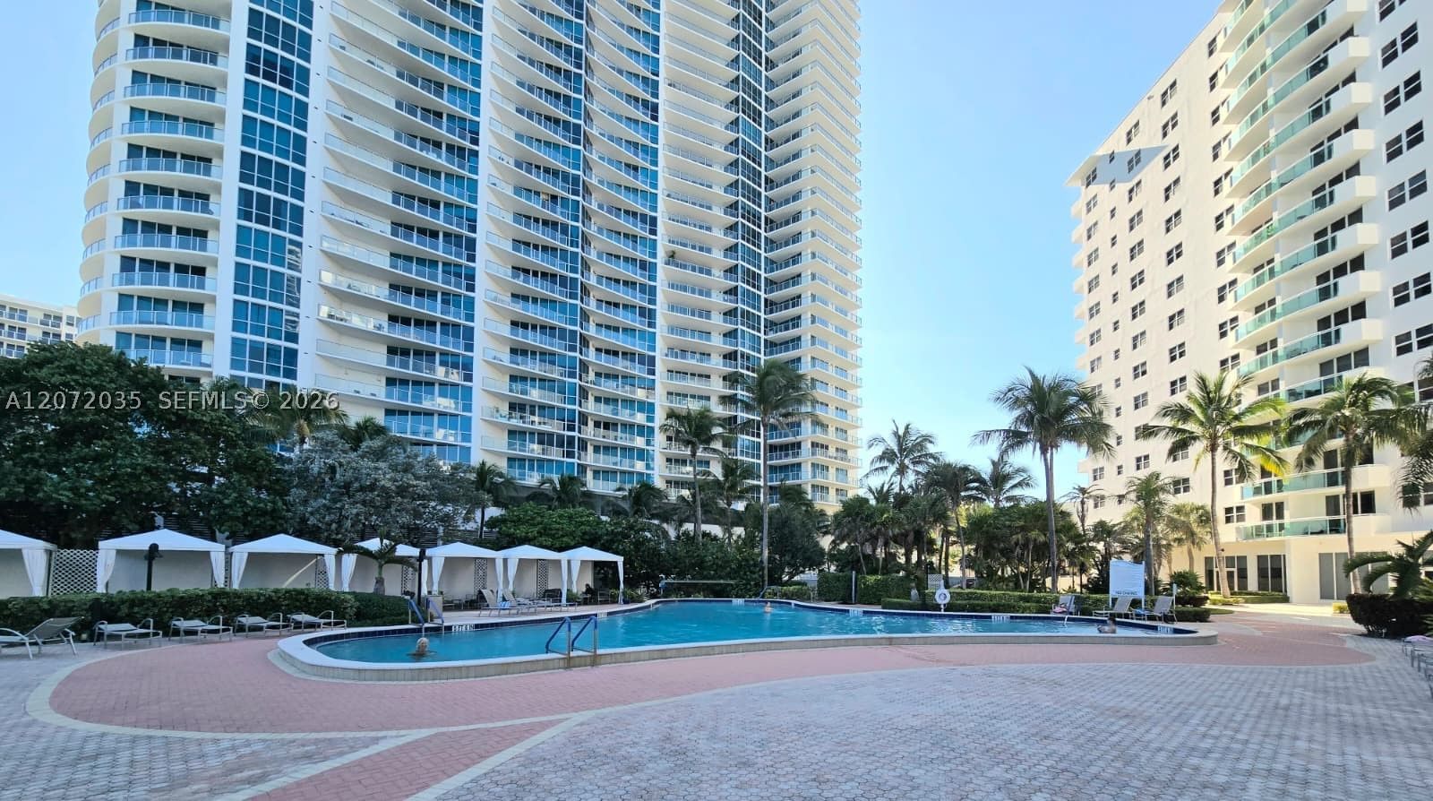 Real estate property located at 3001 Ocean Dr #649, Broward, Residences On Hollywood B, Hollywood, FL