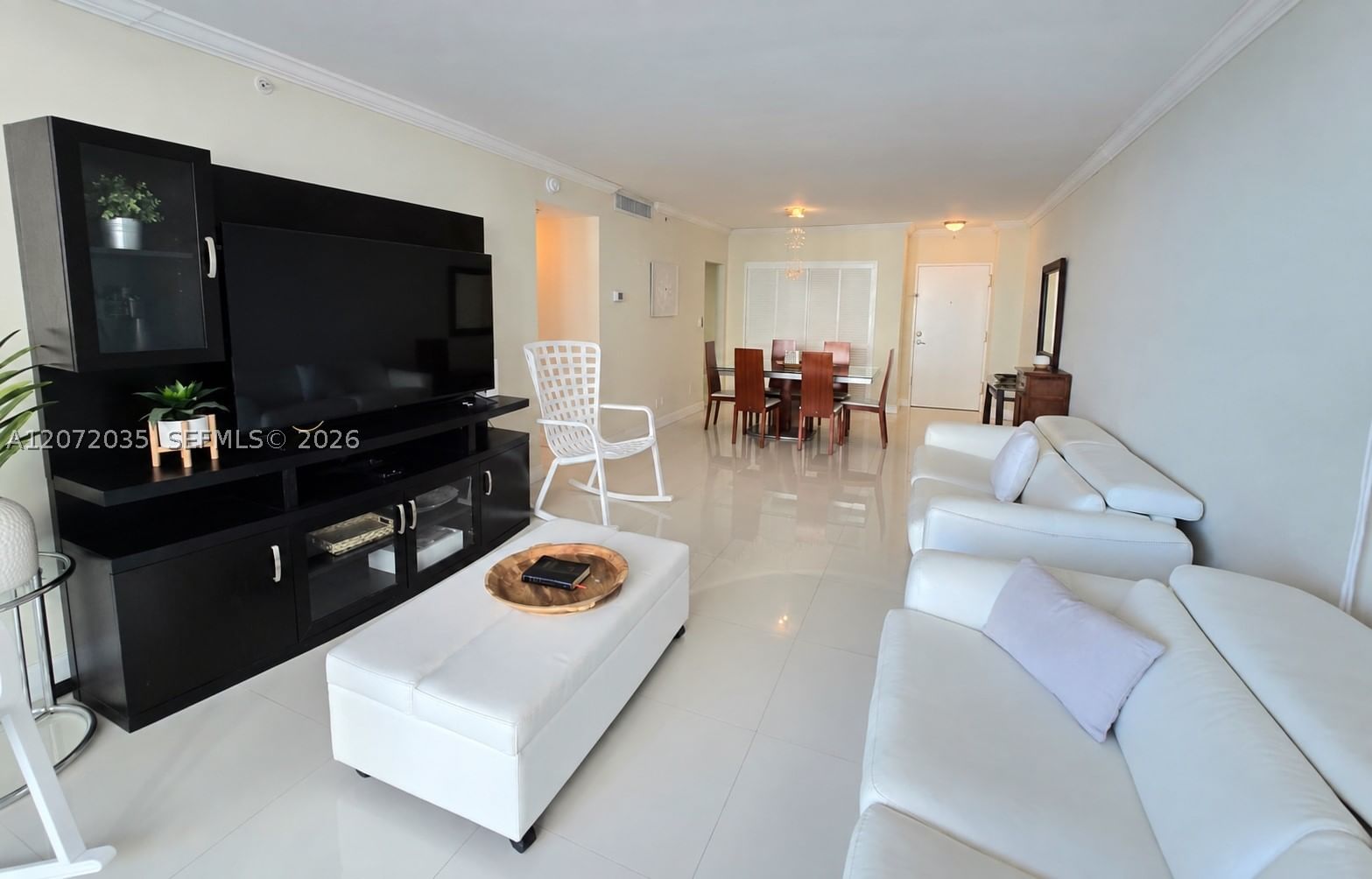 Real estate property located at 3001 Ocean Dr #649, Broward, Residences On Hollywood B, Hollywood, FL