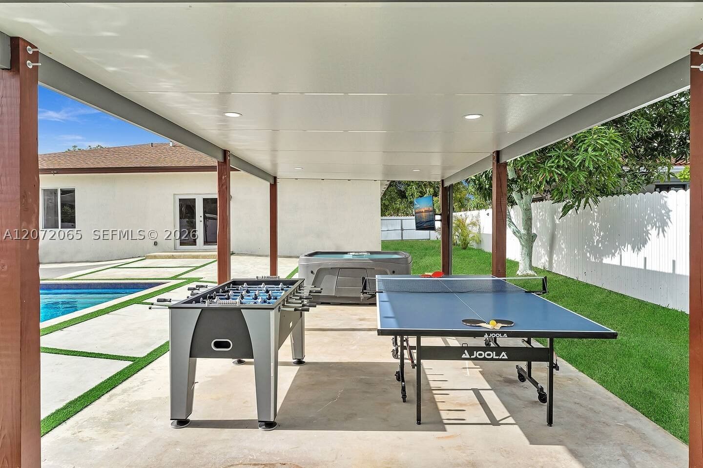 Real estate property located at 10245 212th St, Miami-dade, Cutler Ridge Sec 6, Cutler Bay, FL